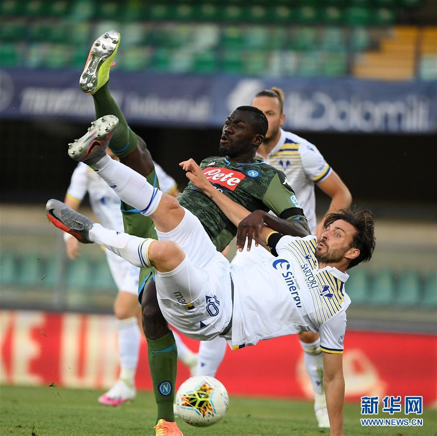 那不勒斯惨遭维罗纳逆转，遭遇两连败