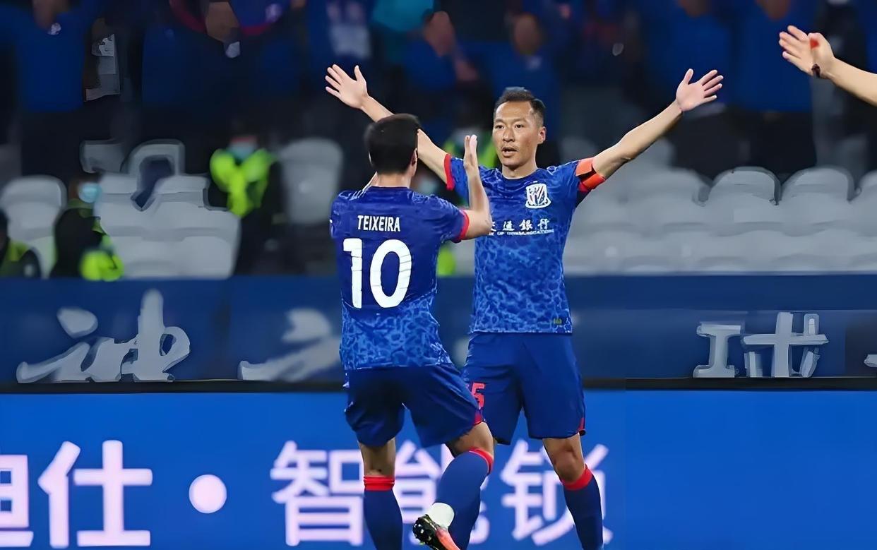 深圳佳兆业逼平上海绿地申花，保持不败势头的简单介绍