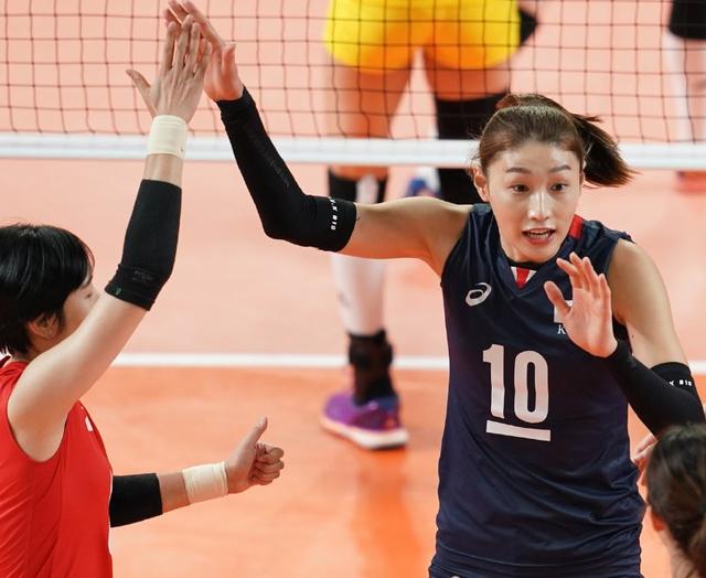 韩国选手遭遇连败惨淡出局视频