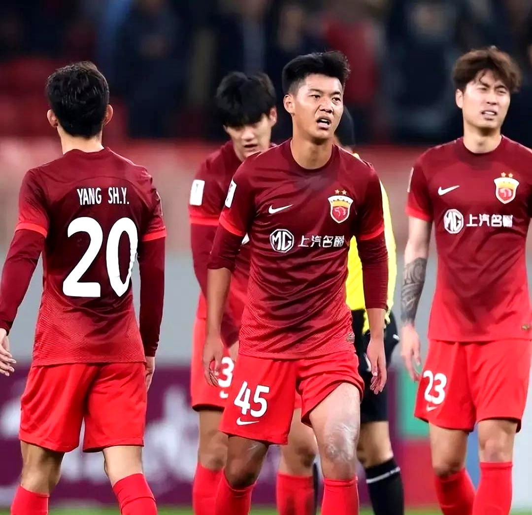 上港对阵建业，双方实力对比全队备战如虹的简单介绍