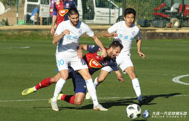 包含热身赛检验阵容，教练组观察效果的词条