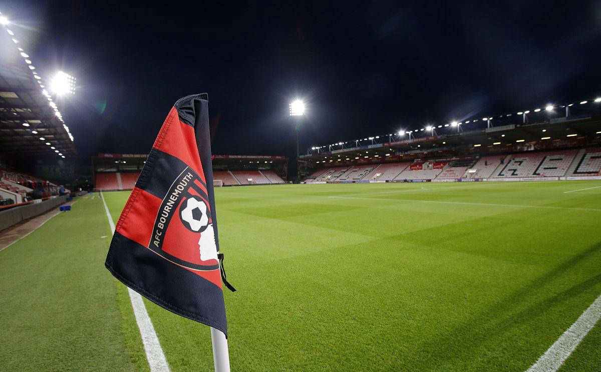 关于伯恩茅斯痛失连胜，保级形势严峻的信息