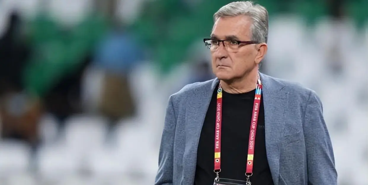 主教练赞扬球队表现,期待更好的战绩怎么回复